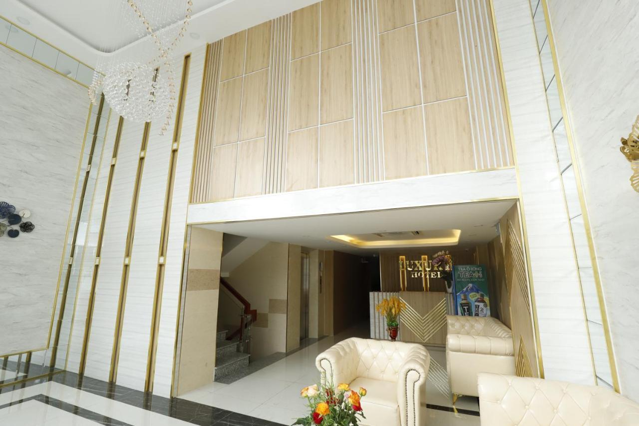 Luxury Hotel Хошимін Екстер'єр фото